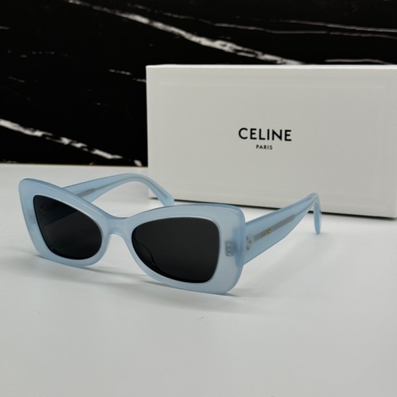 NEW CL40236I 84A CELINE BLUE GREY BUTTERFLY WOMEN CELINE SUNGLASSES - Picture 1 of 12
